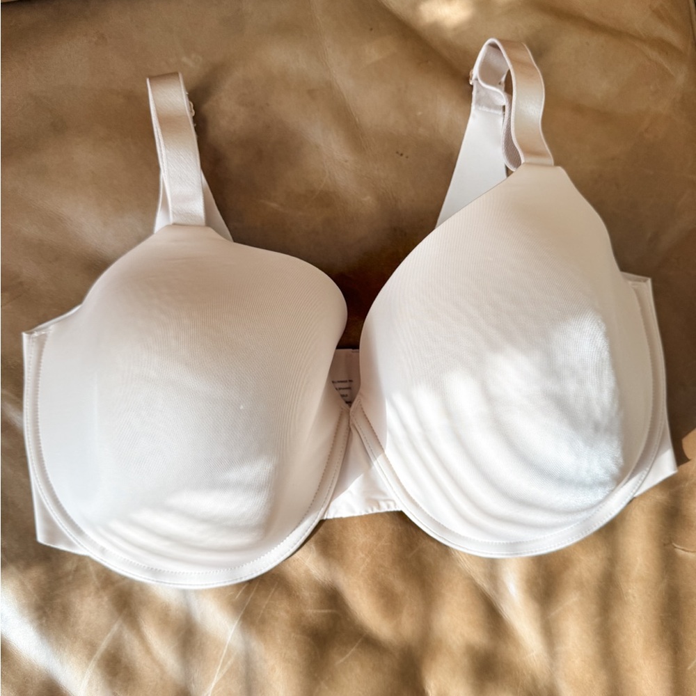 Soma Vanishing 360 Coverage Bra